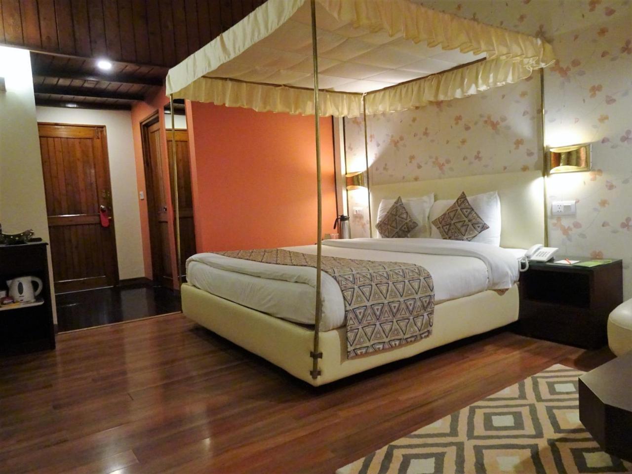 Honeymoon Inn Shimla Eksteriør bilde